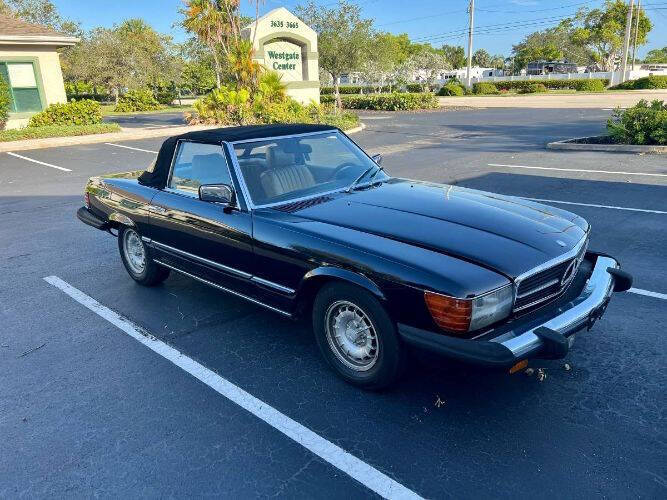 1982 Mercedes-Benz 500-Class