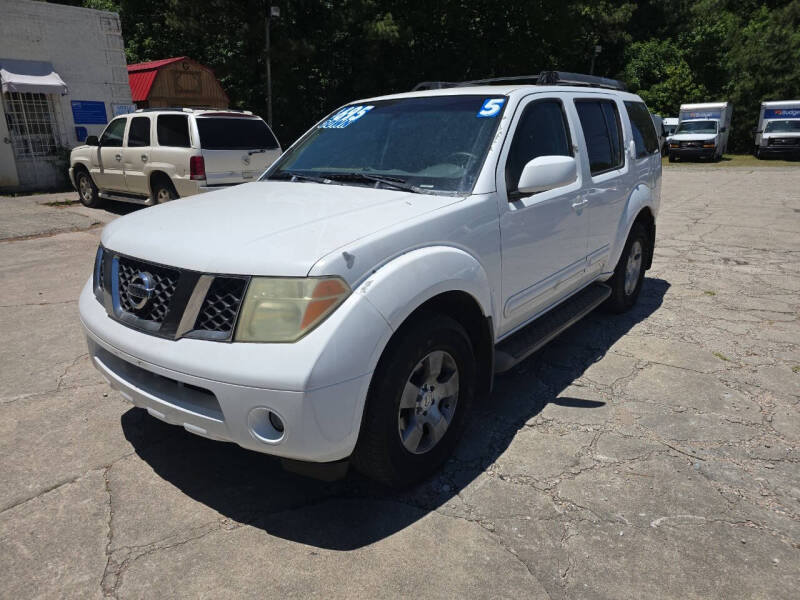 2005 Nissan Pathfinder SE