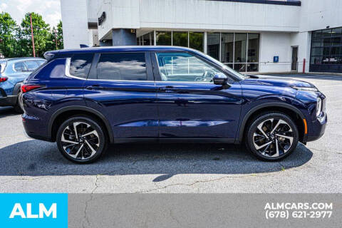 2024 Mitsubishi Outlander SE
