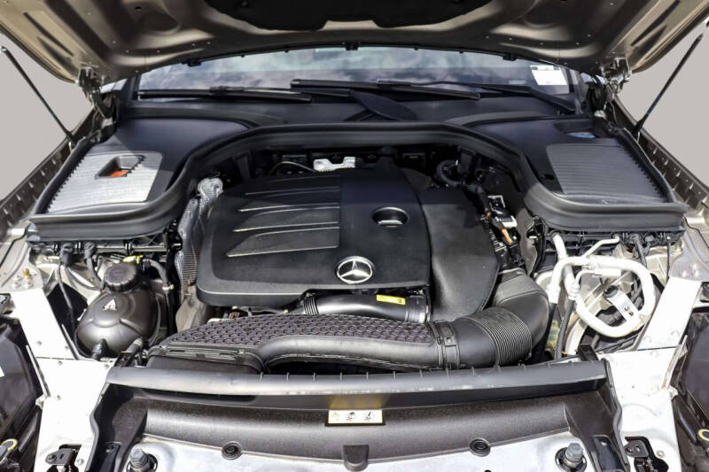 2021 Mercedes-Benz GLC GLC 300