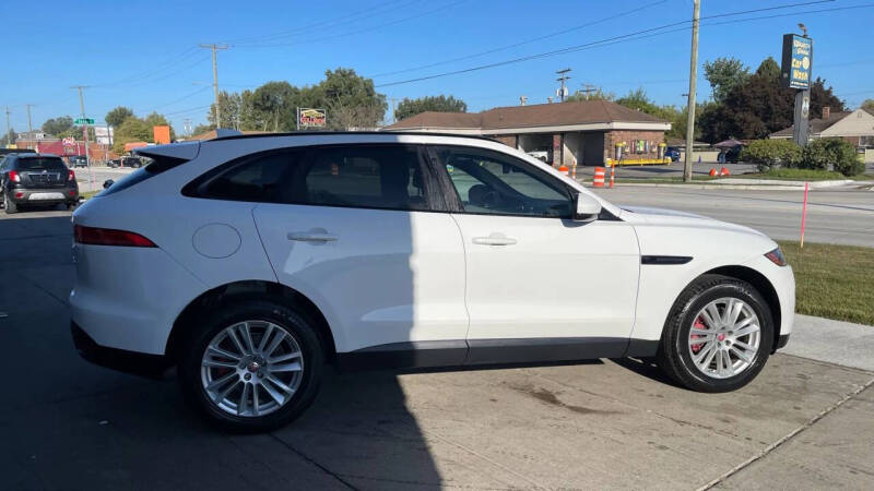 2017 Jaguar F-PACE 35t Prestige