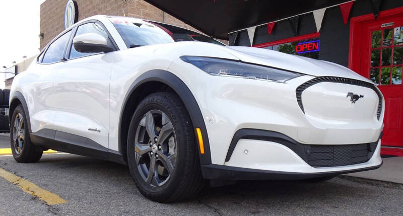 2021 Ford Mustang Mach-E Select