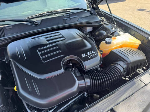 2020 Dodge Challenger SXT