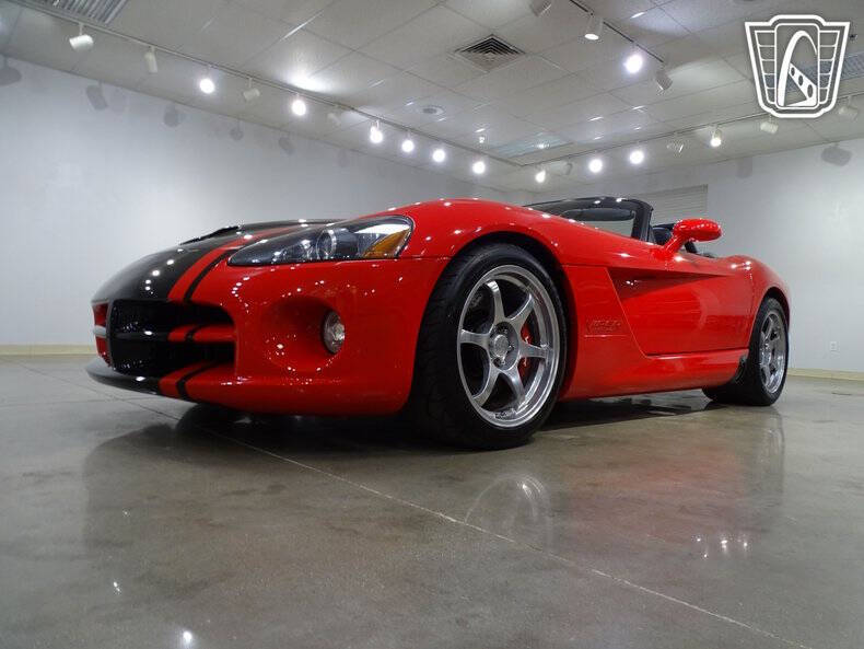 2003 Dodge Viper SRT-10