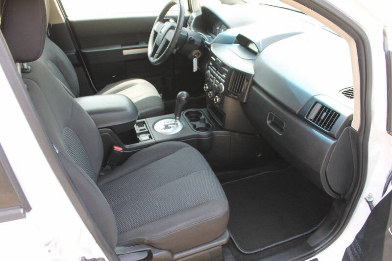2011 Mitsubishi Endeavor LS