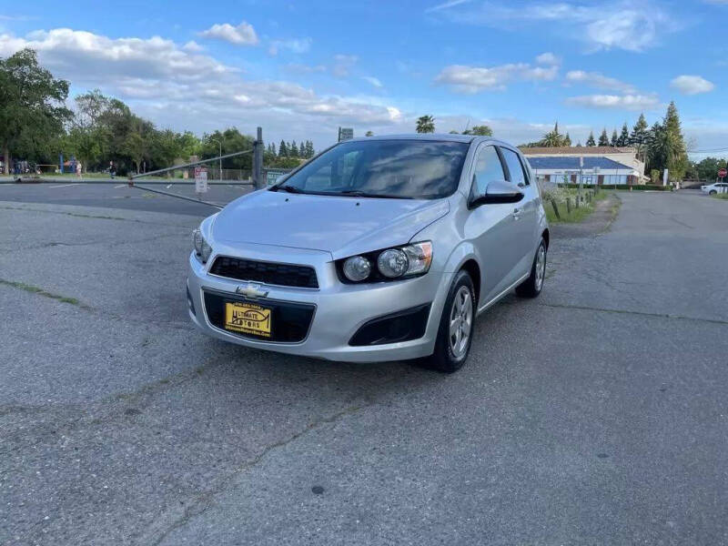 2013 Chevrolet Sonic LS Auto