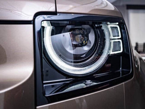 2025 Land Rover Defender 110 P500 X-Dynamic SE