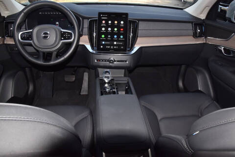 2025 Volvo XC90 B6 Plus Bright Theme 7P