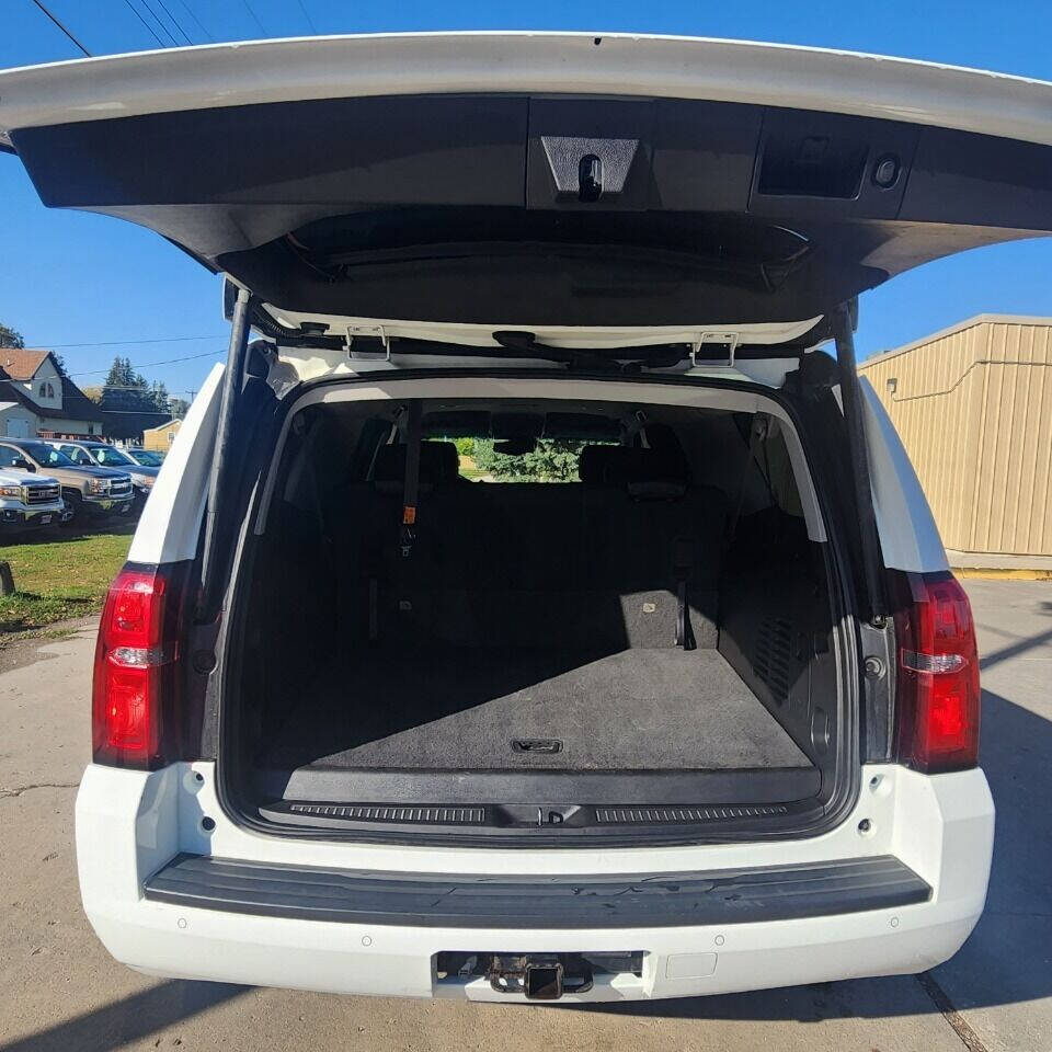 2015 Chevrolet Suburban for sale at Dakota Auto Inc in Dakota City, NE