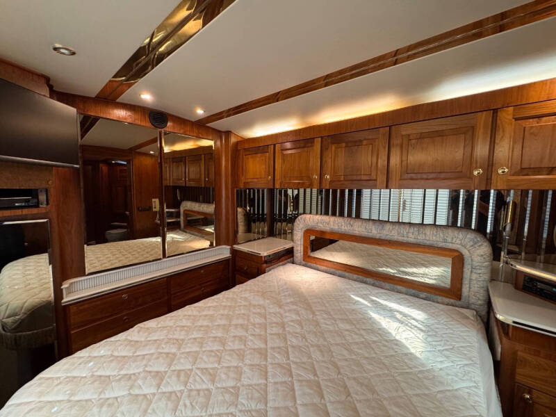 1997 MCI Custom Coach