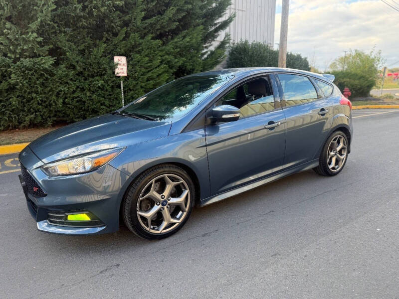 2018 Ford Focus ST