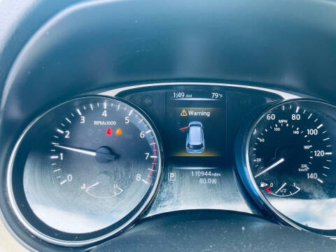 2016 Nissan Rogue SV