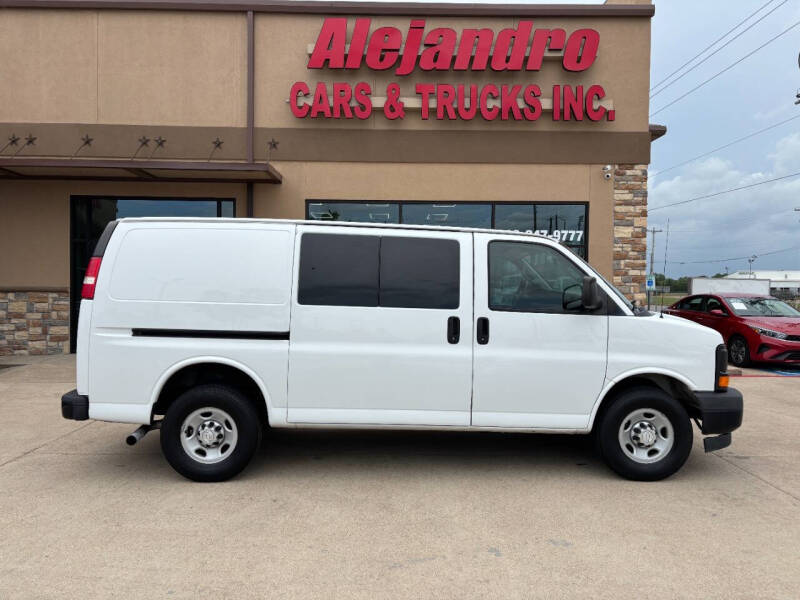 2017 Chevrolet Express 2500