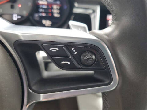 2020 Porsche Macan S