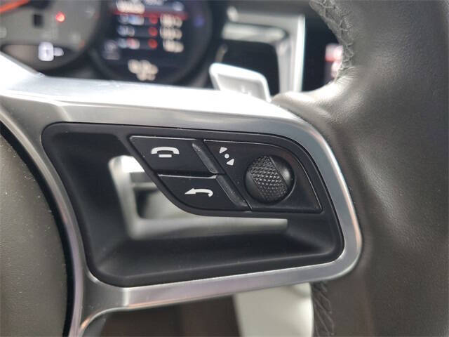 2020 Porsche Macan S