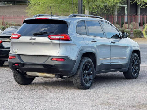 2017 Jeep Cherokee