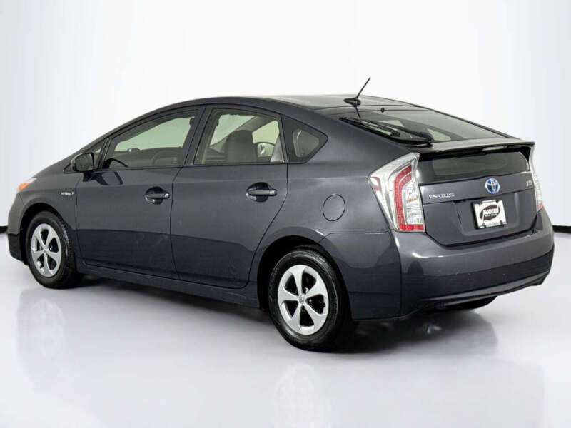 2015 Toyota Prius Three