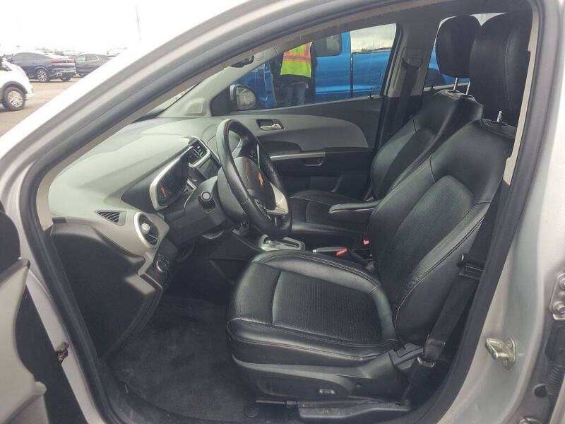 2018 Chevrolet Sonic Premier Auto