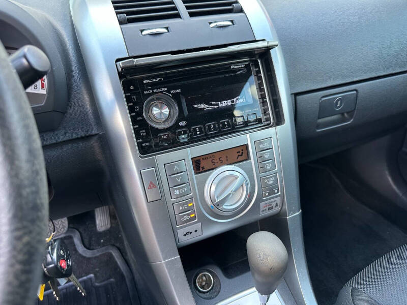 2009 Scion tC