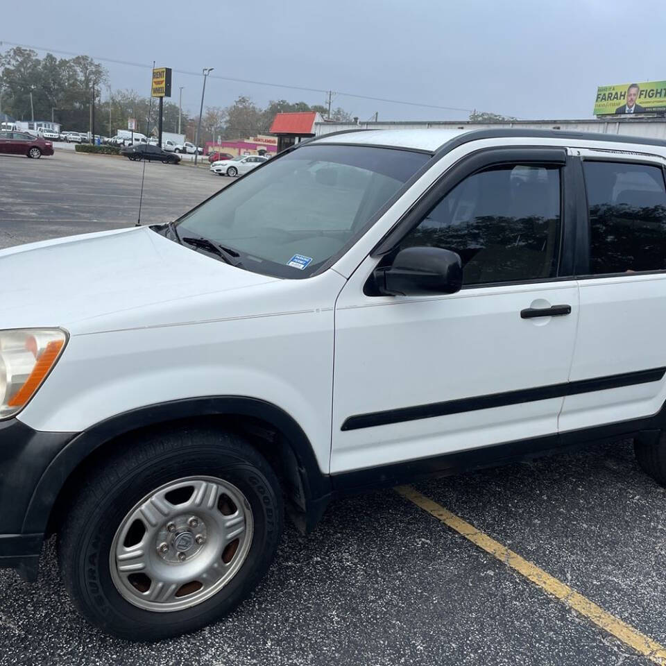 2005 Honda CR-V LX photo 6