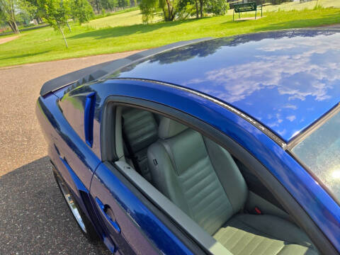 2005 Ford Mustang GT Deluxe