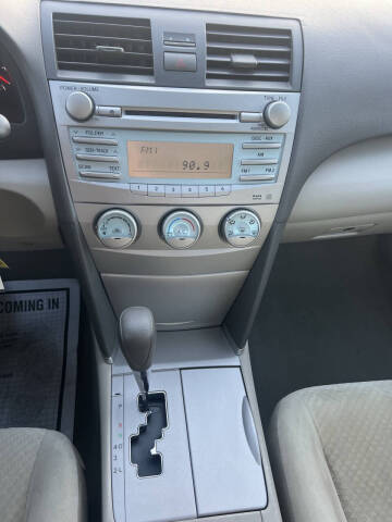 2009 Toyota Camry LE