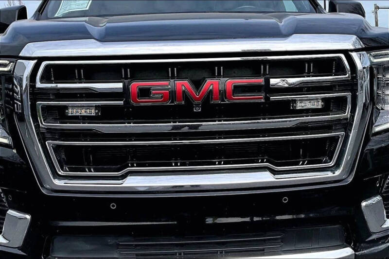 2022 GMC Yukon SLT