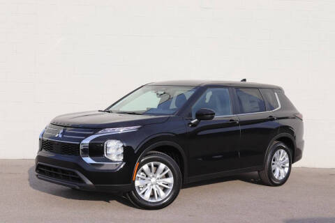 2025 Mitsubishi Outlander ES