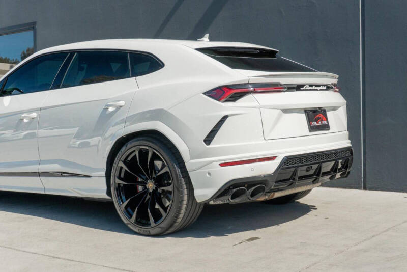 2021 Lamborghini Urus