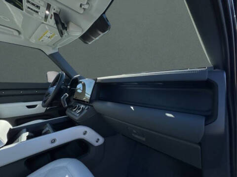 2026 Land Rover Defender 130 P300 S