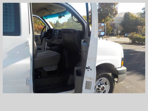 2015 GMC Savana 2500