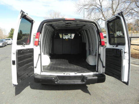 2017 Chevrolet Express 2500