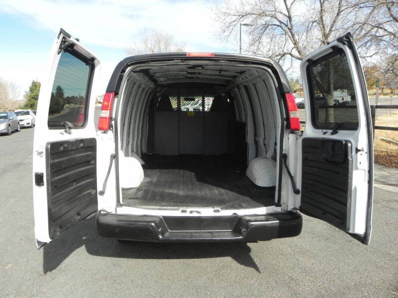 2017 Chevrolet Express 2500