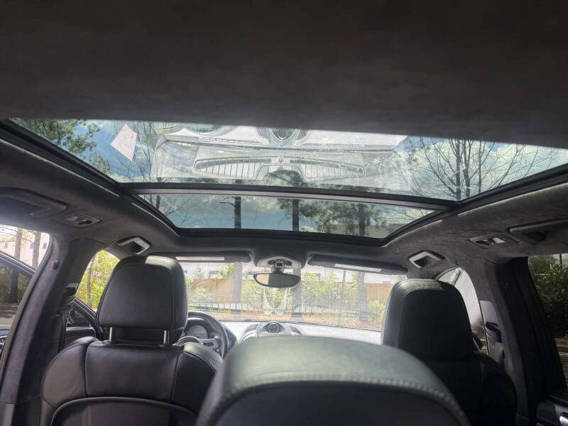 2013 Porsche Cayenne GTS