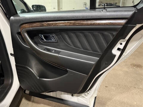 2019 Ford Taurus Limited