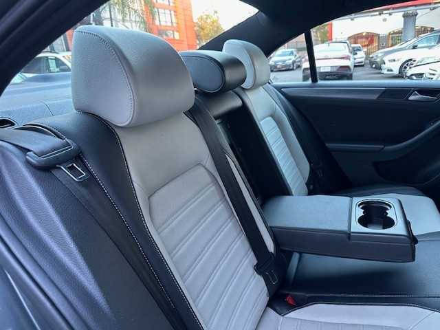 2016 Volkswagen Jetta 1.8T Sport