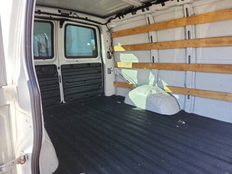 2018 GMC Savana 2500