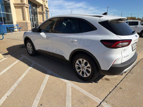 2025 Ford Escape Active