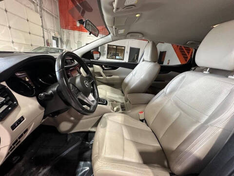 2017 Nissan Rogue Sport SL