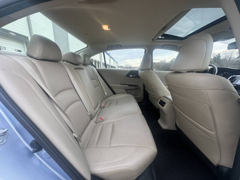 2017 Honda Accord Hybrid EX-L