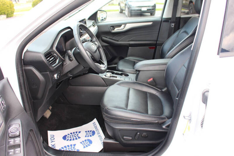2021 Ford Escape SEL