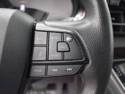 2022 Toyota Sienna LE 8-Passenger