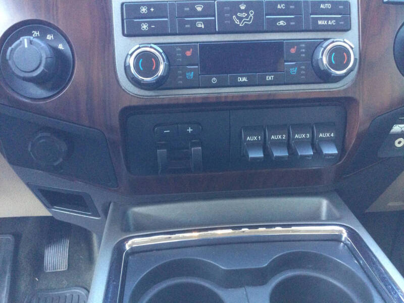 2011 Ford F-450 Super Duty Lariat