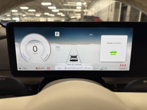 2024 Genesis GV60 Advanced