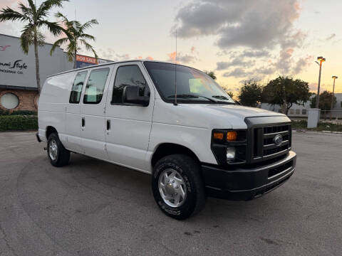 2013 Ford E-Series E-150