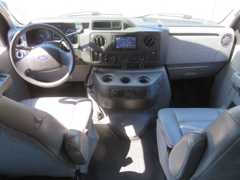 2013 Ford E-Series E-250