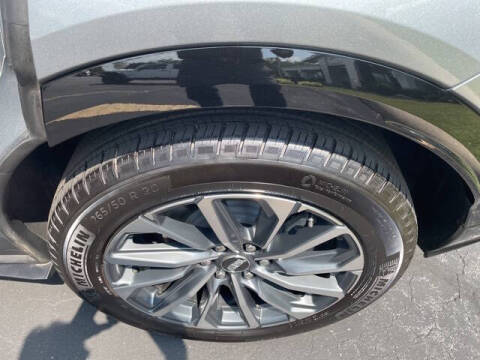 2024 Cadillac LYRIQ Sport 1