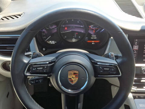 2023 Porsche Macan