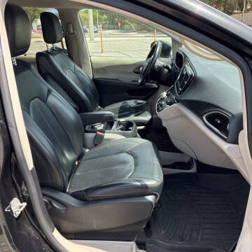 2019 Chrysler Pacifica Touring L
