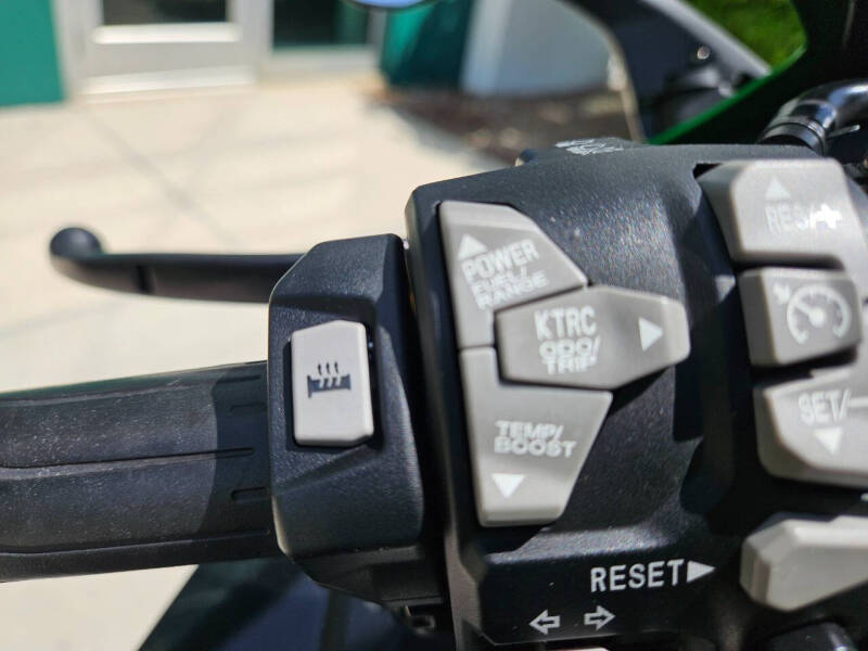 2018 Kawasaki Ninja H2SX SE